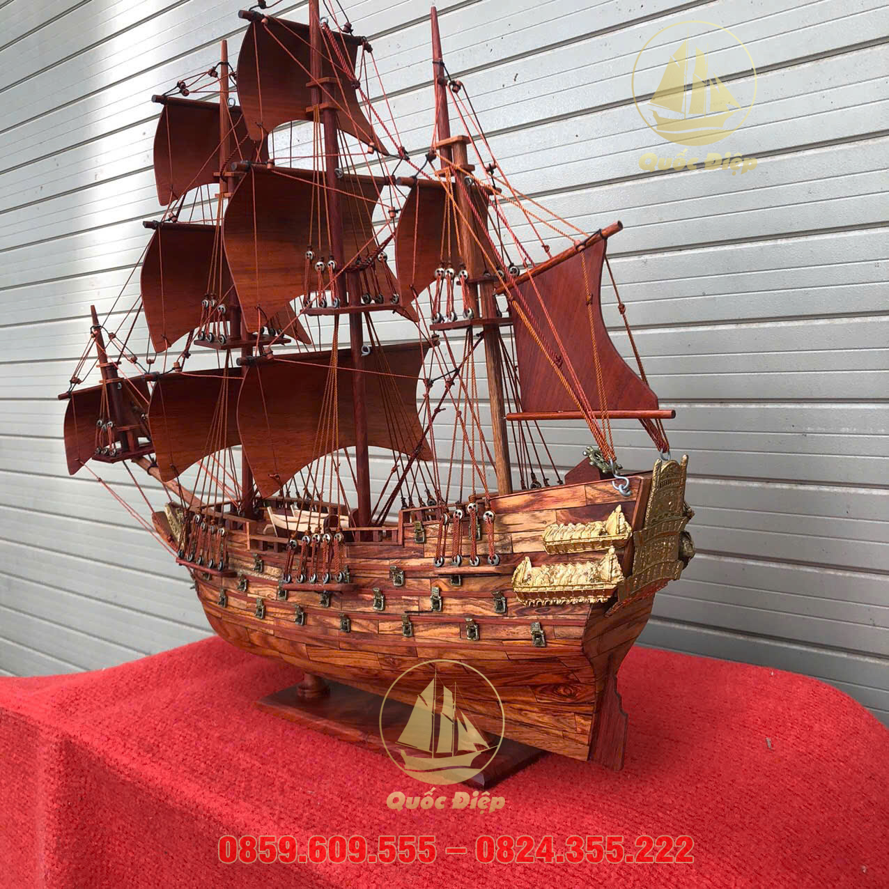 Mô Hình Thuyền Buồm Gỗ Sưa Dài 40cm Cao 45cm – Nhỏ Gọn Nhưng Đầy Chất Nghệ Thuật