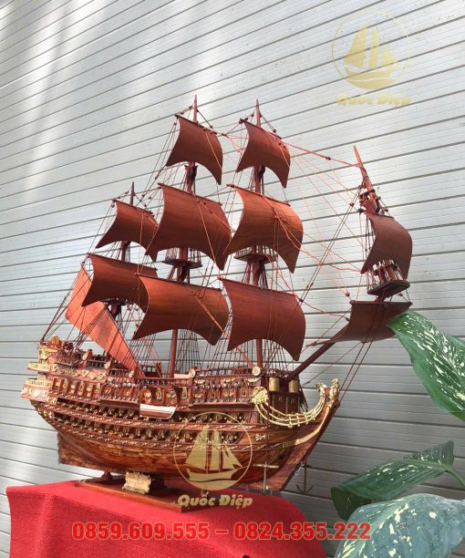 Mô Hình Thuyền Buồm Gỗ Sưa Dài 80cm Cao 85cm Sâu 24cm – Tinh Tế Trong Từng Đường Nét