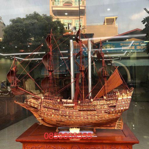Mô Hình Thuyền Buồm Gỗ Sưa 80cm × 75cm × 24cm Đẹp, Sang Trọng