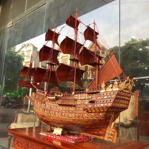 Mô Hình Thuyền Buồm Gỗ Sưa 80cm × 75cm × 24cm Đẹp, Sang Trọng